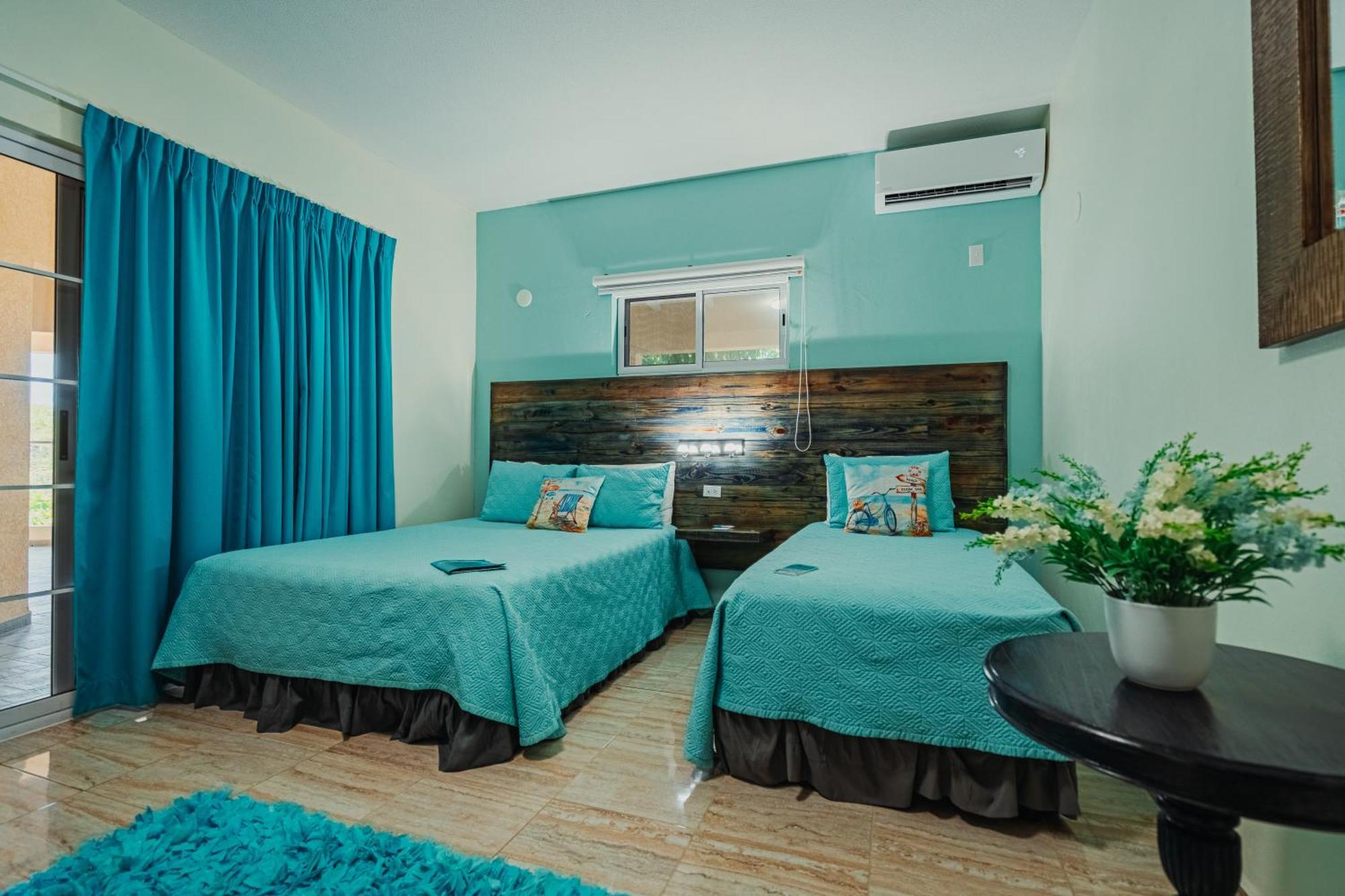 Hotel Rh Boutique Aruba Oranjestad Exterior photo